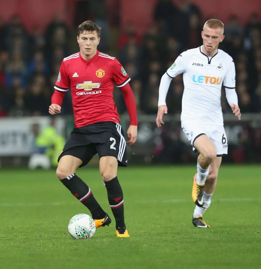 了他在利物 了他在利物